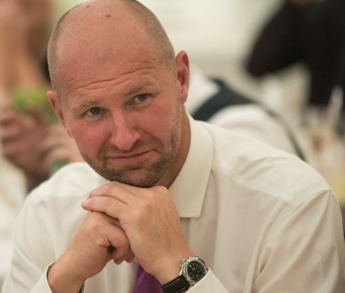 LinkedIn Profile Picture 01