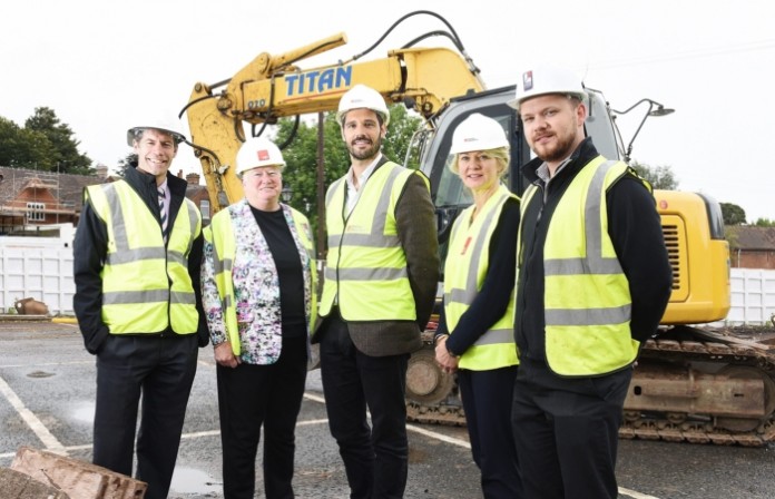 hinton-waitrose-bromsgrove-9-16