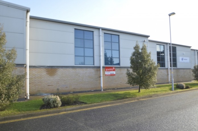 3-vitrage-tech-park-caldes