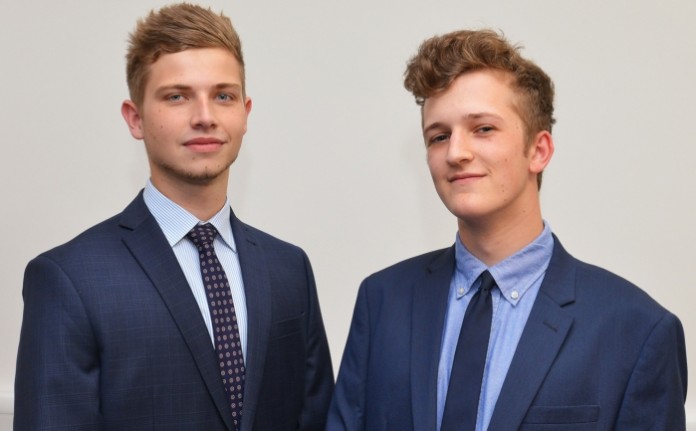 DSC_7505mfe (l-r) Will Strawson & Hadley stones