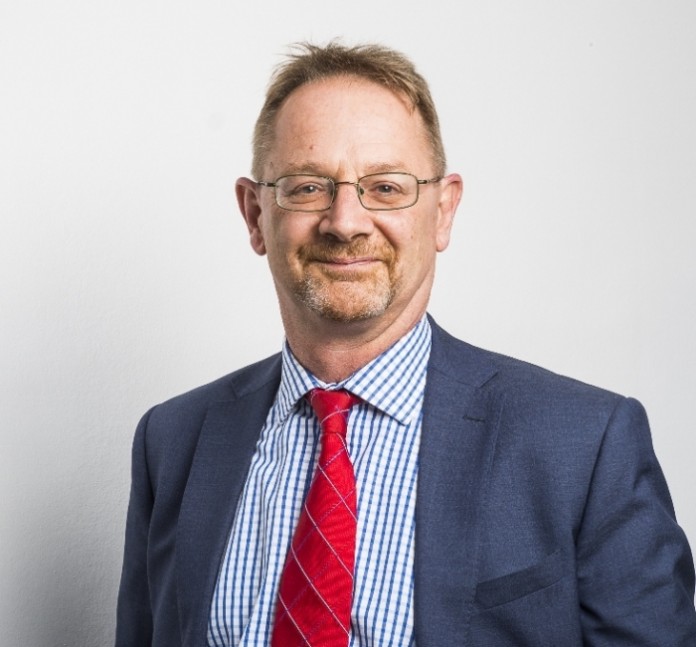 Quantuma Carl Jackson colour