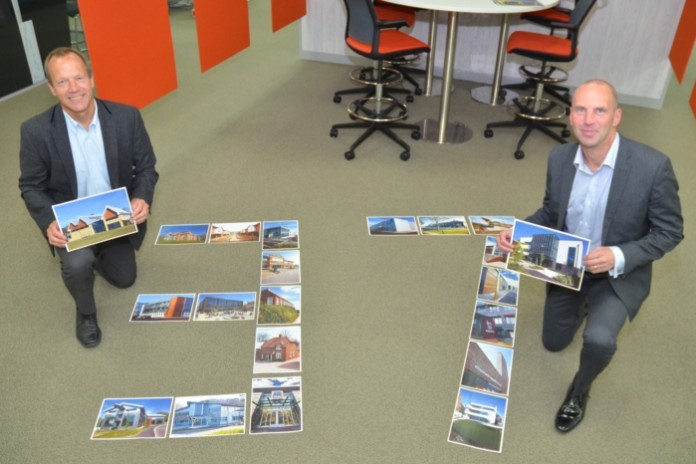 Amiri 129 Grahame Pettit Martin Tidby