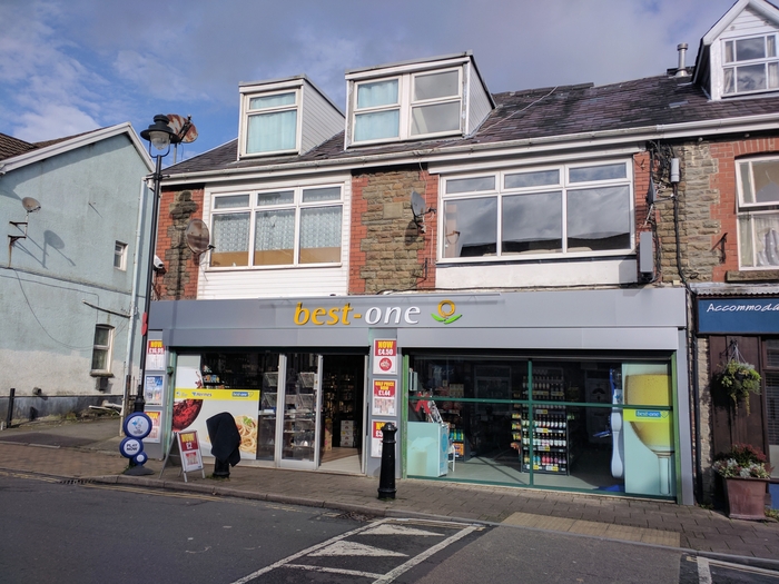 Convenience store in Ystradgynlais sold through Christie & Co
