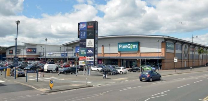 Astle Outlet, West Bromwich