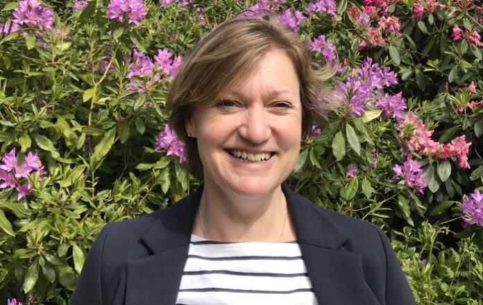 Lara Bull Chilworth 1