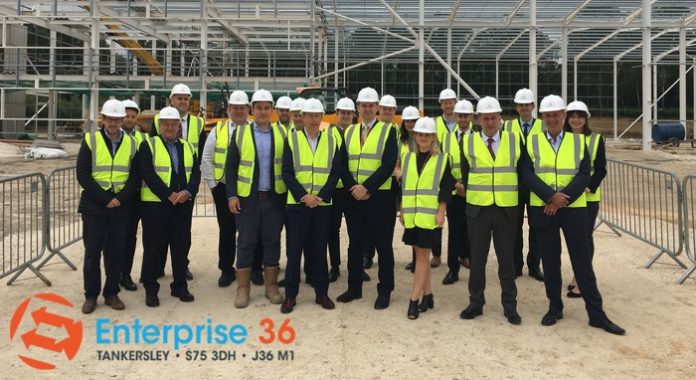 E36 launch press photo 01.07.19 a