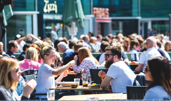 Food and leisure drive up to one in ten visits to retail destinations