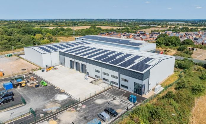LETTING - Magna 30 in Poole, Dorset