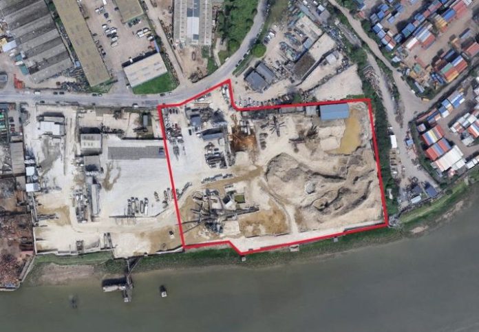 KD - De Pass Wharf 8.26