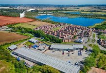 Front-row seat for Universal supply chain as warehouse comes to market