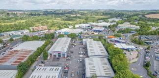 Hargreaves welcomes Unique Plumbing Supplies to Winchester Trade Park